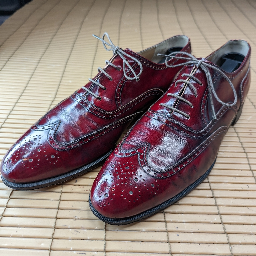 Men's Burgundy Leather Brogue Shoes
